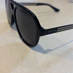 Gucci Sun Glasses Authentic 