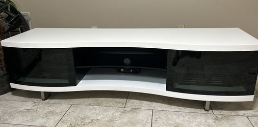 Entertainment Center / Tv Stand $190 OBO