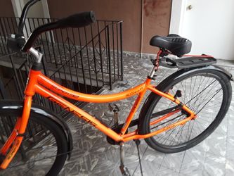 Bicicleta de aluminio marca G nesis Super 32 casi nueva for Sale