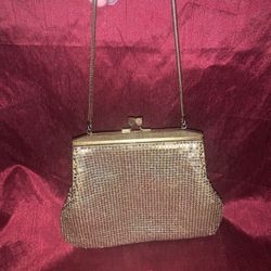 Vintage 1950’s Orton Gold Mesh Clutch 