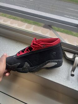 Jordan 14 Women’s 7.5 