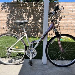 Diamondback Vital 2 Woman s Bike 15 Spd for Sale in Chino CA OfferUp