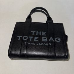 The Tote Bag W/ Wallet