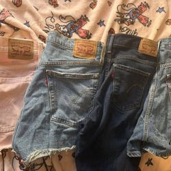 Lot Of Levi 501’s Size S/M