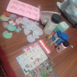 Resin Art Glitter And Molds 