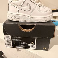 Nike White Air Force Ones 4C Unisex