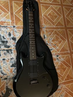 Ibanez Gio Electric Guitar with guitar bag