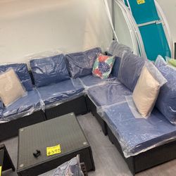 New Assembled Set Of 6pc Outdoor Set In Navy Blue