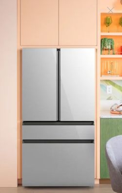 CAFÉ 23.2 Cu. Ft. Smart Counter-Depth 4-Door French-Door Refrigerator in Platinum Glass