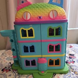 🧸 Toys - Clear-Out ! 🎈Gabby Doll house