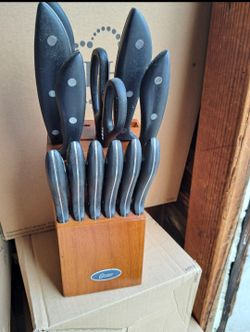 Set de cuchillos marca oster con base
