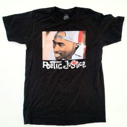 Tupac T-shirt $10 (Good Condition) Size M
