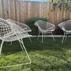 Set Of 4 Vintage Harry Bertoia Iron Diamond Chairs c.1960