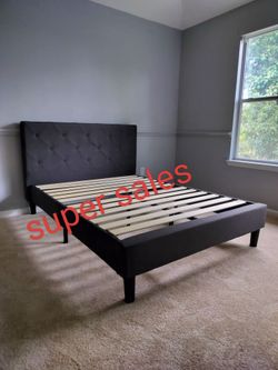Full size bed
