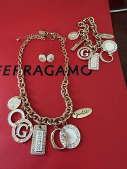 Aretes Cadena Y Pulcera Guess 
