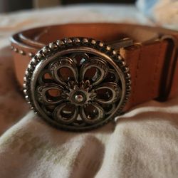 Woman's Brown Leather Belt Size L. GREAT SHAPE!