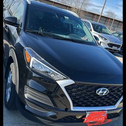 2019 Hyundai Tucson ( Jeep ) 