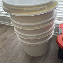 Containers 