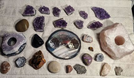 25pc Natural Crystal Collection: Zen Decor, Assorted Raw Geodes & Healing Stones