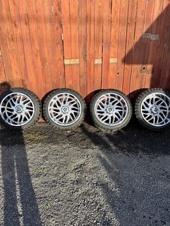 Chrome wide wheels 22x12