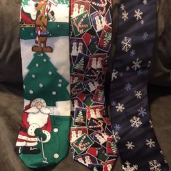 LOT OF 3 CHRISTMAS TIES with SANTA CLAUS