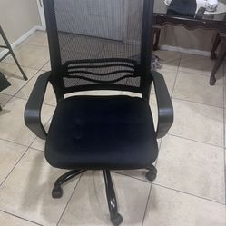 Office / Desk Chair ( Price is Firm)