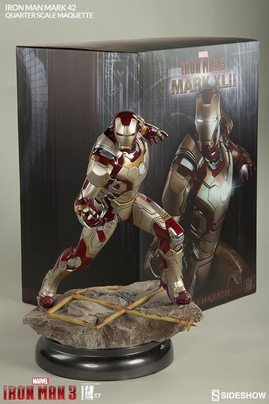 Iron Man Mark 42 Marvel Quarter Scale Maquette by Sideshow Collectibles