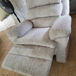 Used Recliner 6 Month Only