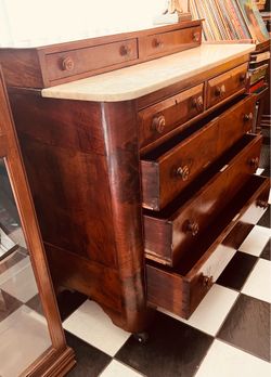 Antique 1900 Handcrafted Burl Wood  Chest Of Drawers/Dresser.