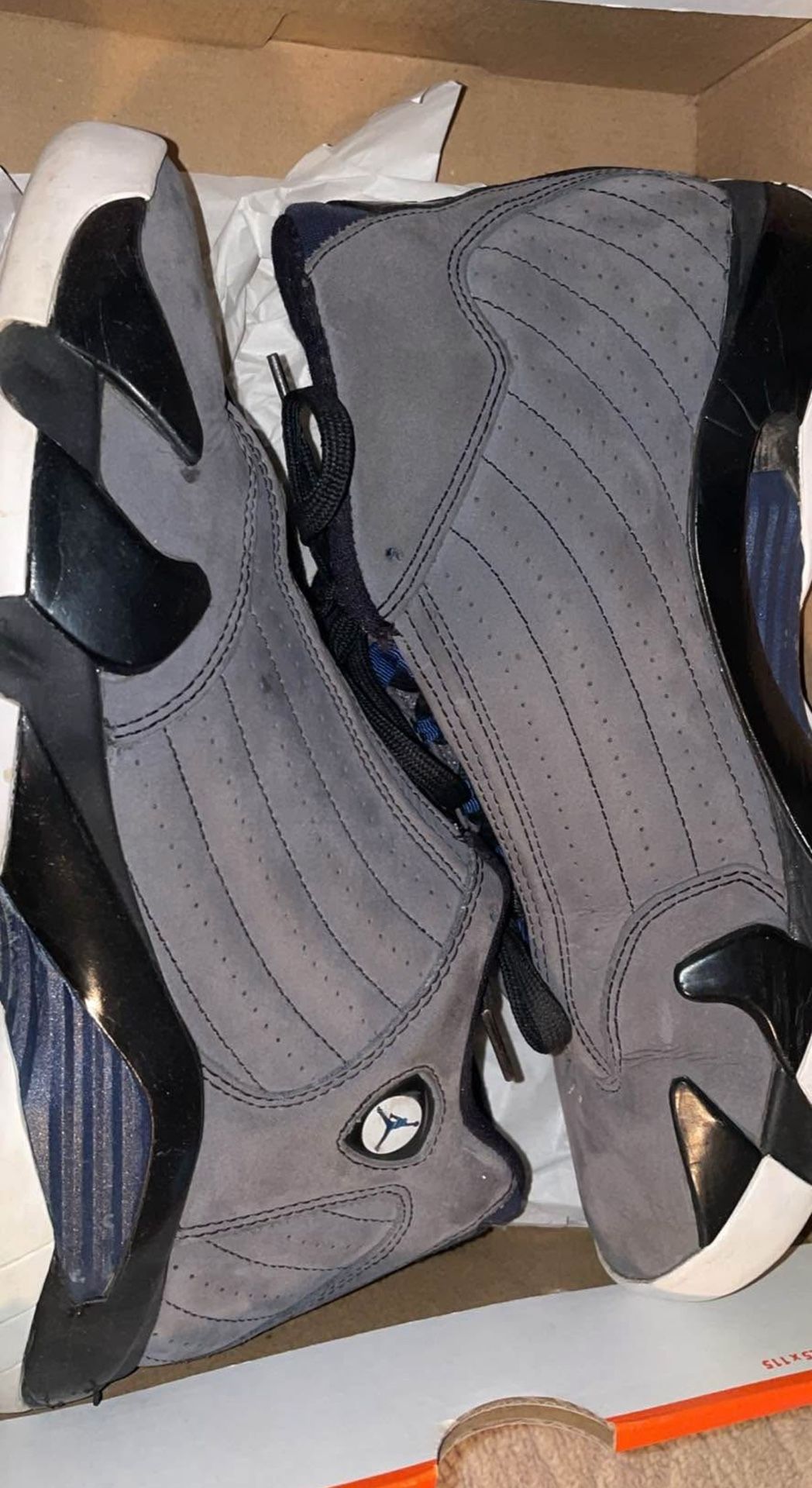 Georgetown Jordan 14 Size 8.5M