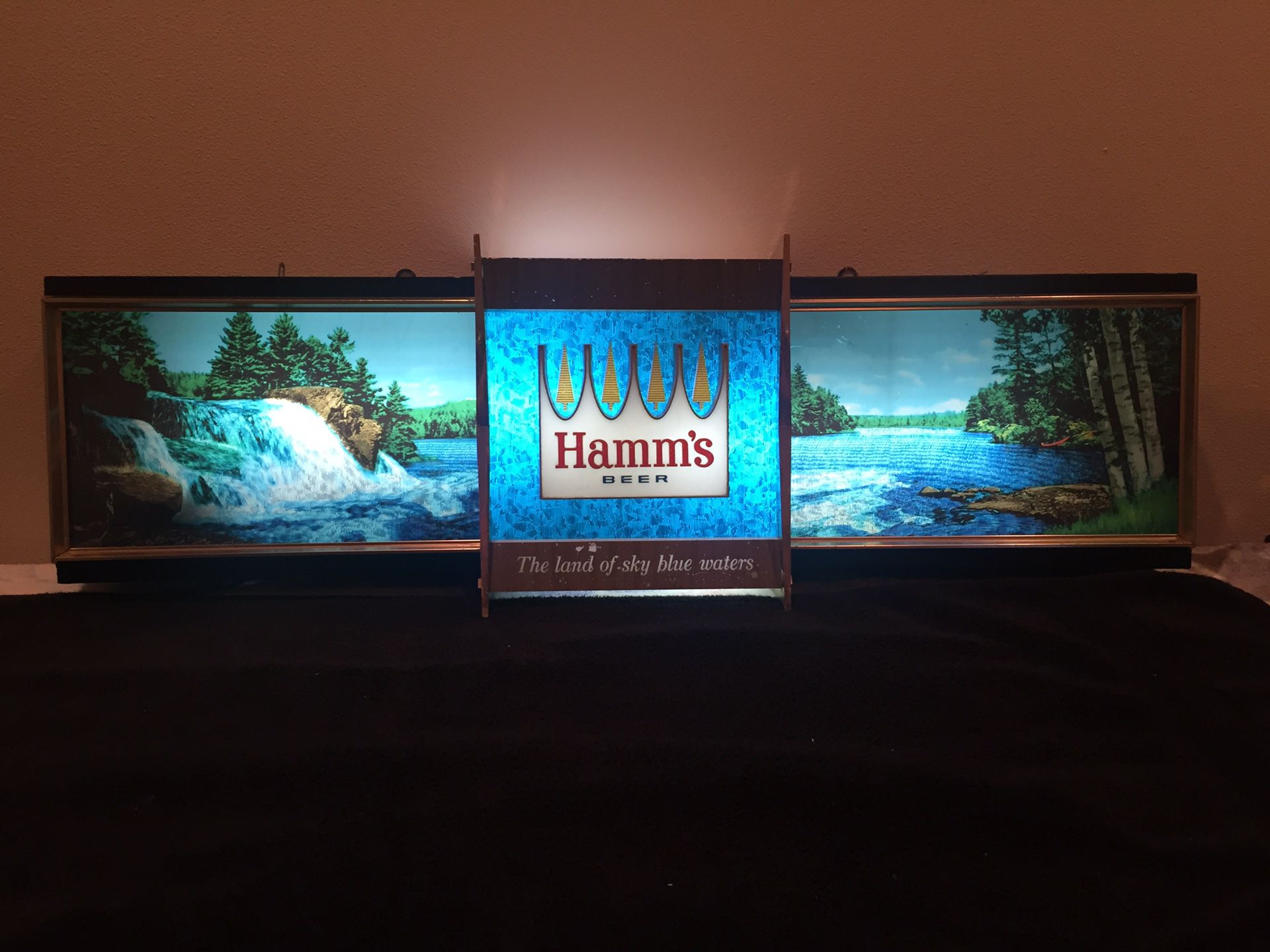 Hamm’s Beer Sign Light 1965 Rippler Motion