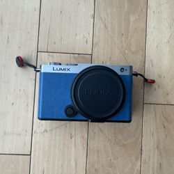 Rare Panasonic LUMIX S9