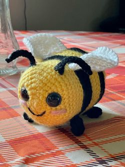 Bumblebee Crochet Plushie