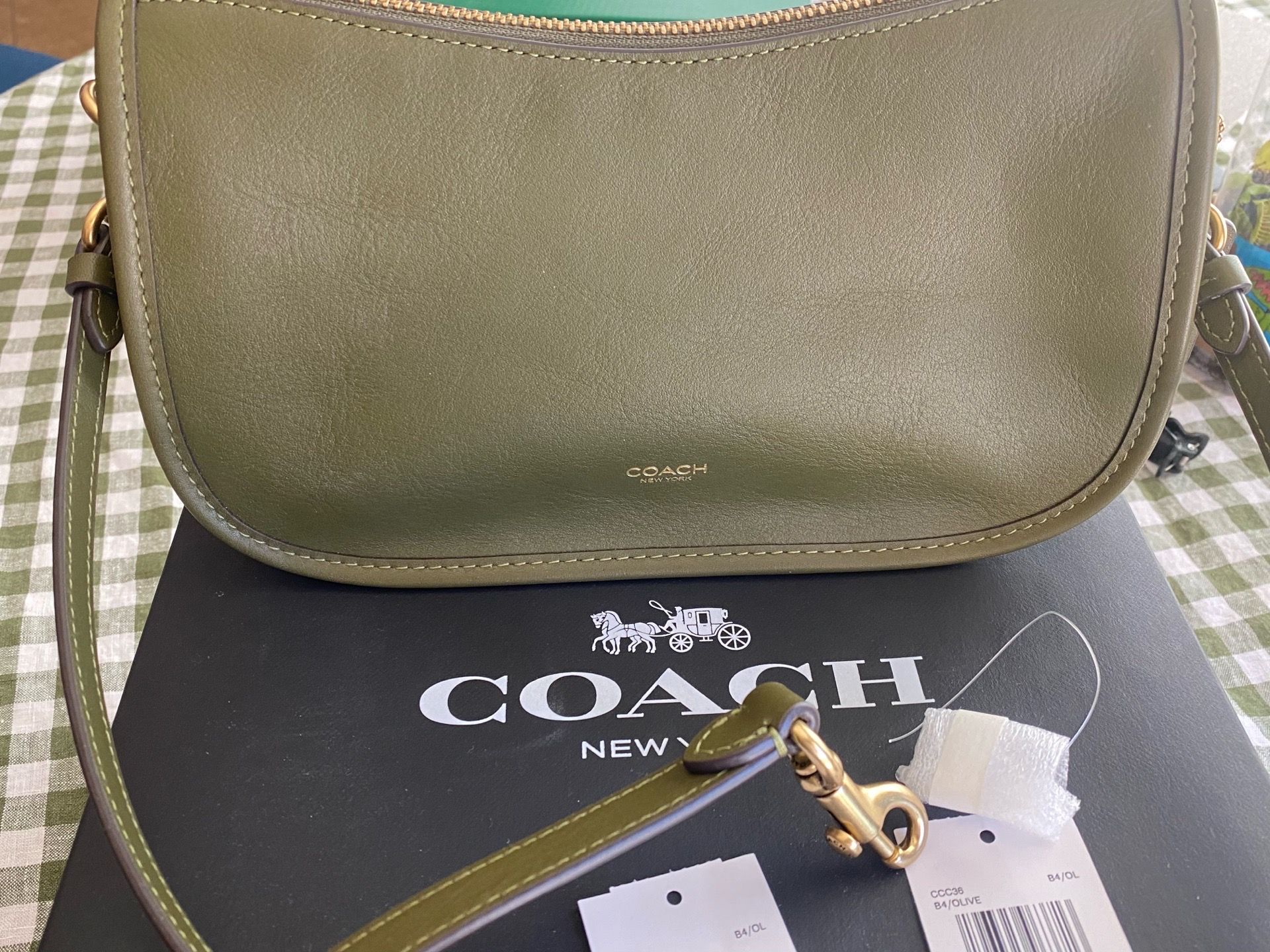 Coach NGL Waverly women’s bag Olive green , never used