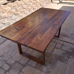 Free Table And Chairs 