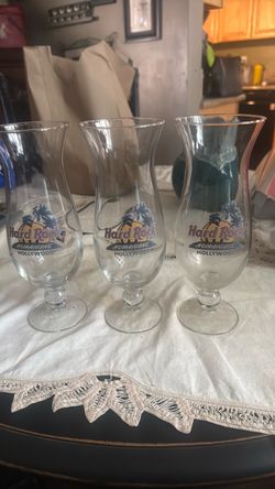 Hollywood hard rock glasses