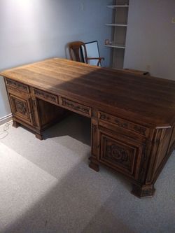 Desk