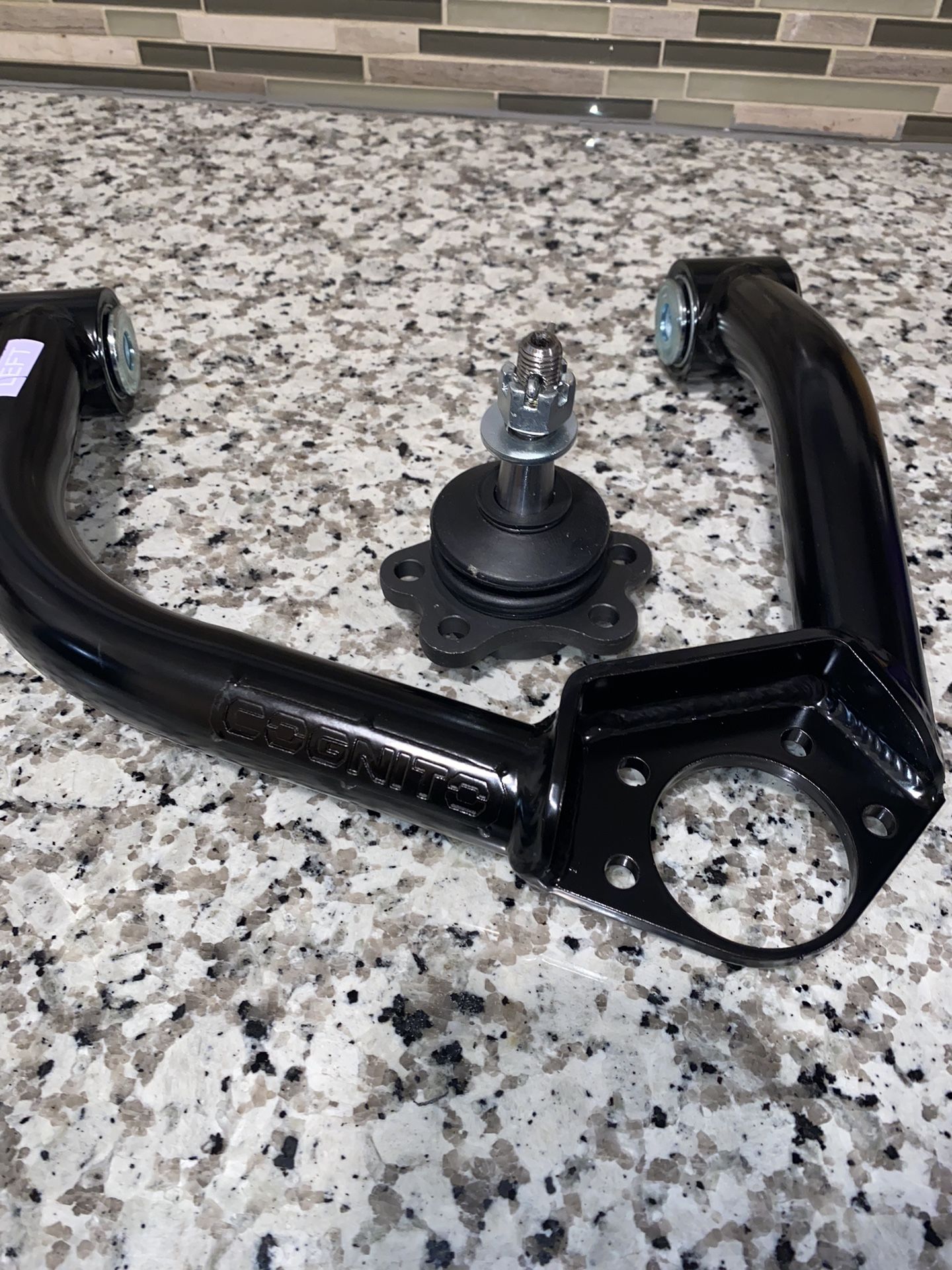 GMC Sierra Cognito Upper Control Arms With Ball Joints