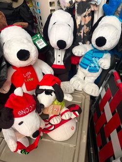 Snoopy plushies price is for all