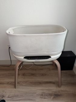 Graco Smartsoothe bassinet
