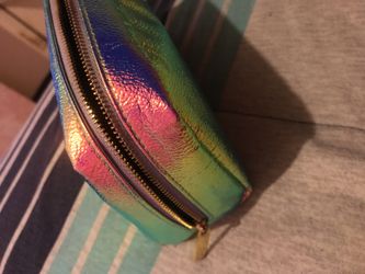 Holographic bag