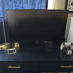 Curved Gaming Monitor (Broken) 