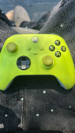 Xbox one controller 35-30