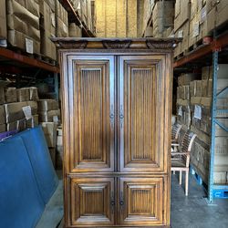 Tommy Bahama Tv Armoire!!!!