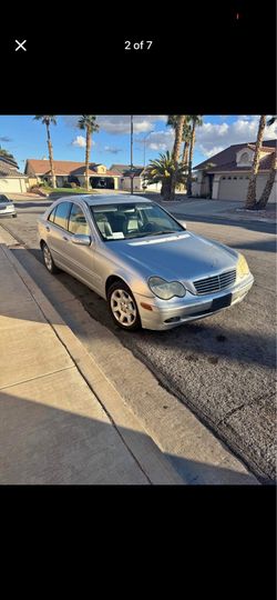 2004 Mercedes-Benz C-Class