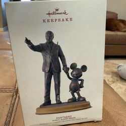 Hallmark / Partners Walt Disney & Mickey Mouse / Keepsake Ornament / 2018 / New