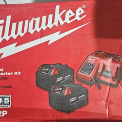 Milwaukee Start Up Set, (2) XC 5.0ah  Batteries ,Charger With Bag