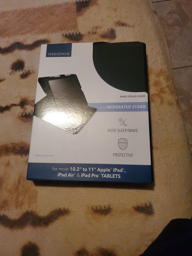 Insignia Ipad Folio Case