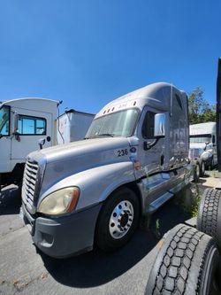2011 Freightliner Truck 