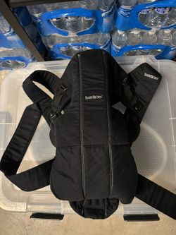 Baby Björn Carrier 